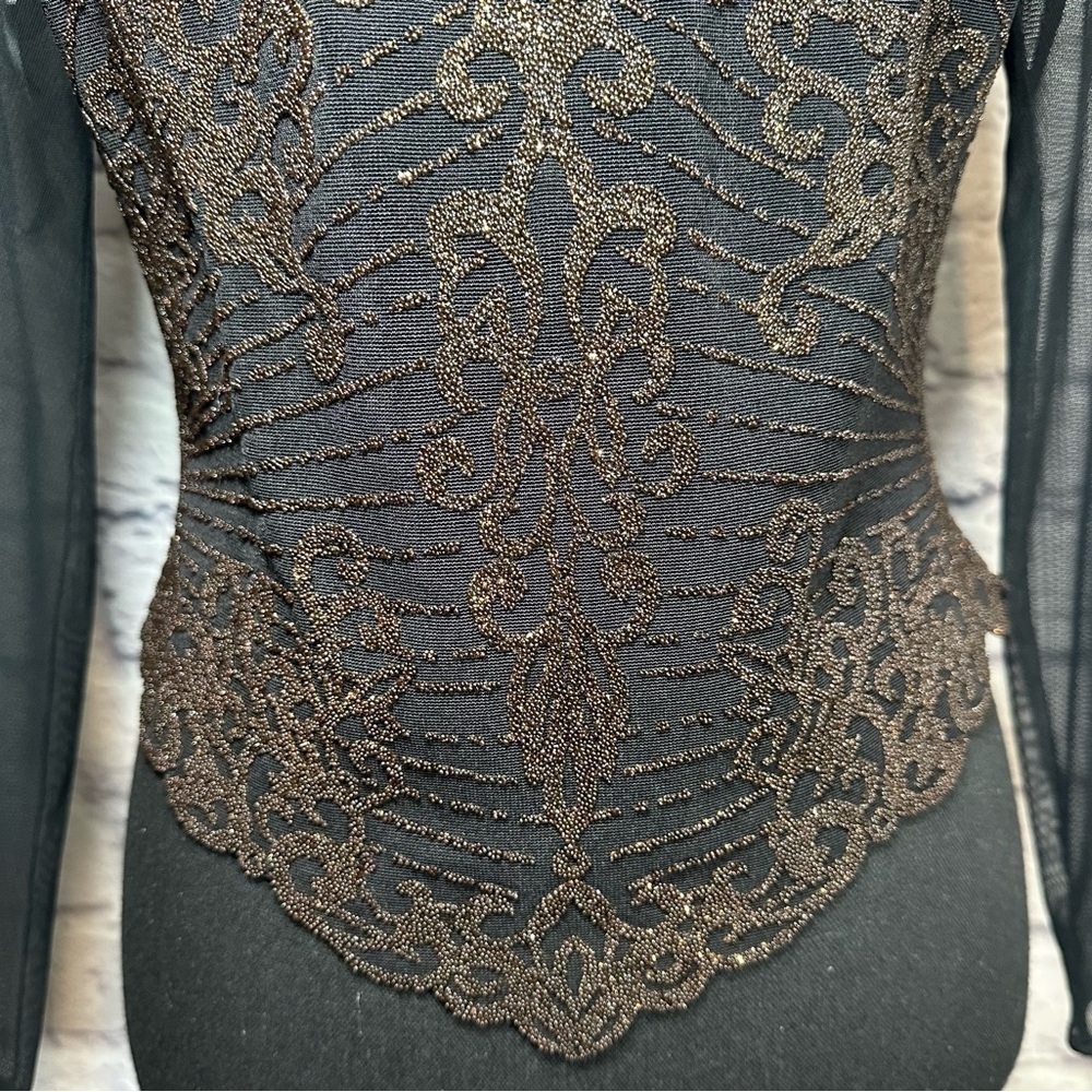 Tadashi Shoji Floral Embroidered Beaded Sheer Top Bodice Size Medium - Picture 4 of 12
